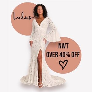 NWT Lulu’s Duchess Ivory Lace Bell Sleeve Maxi Dress S